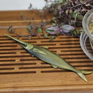 Чайне шило металеве риба-меч латунна №1