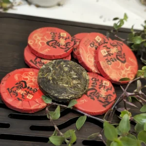 Чай Шен пуер 6г 2024р благословення Золотої змії Сяо То, поштучно №3