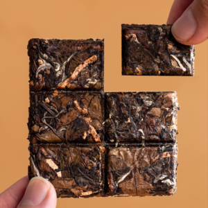 Чай білий Фудін 30г 2023року Шоу мей з цедрою мандарина у залізному футлярі №4