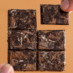 Чай білий Фудін 30г 2025року витриманий у залізному футлярі №3