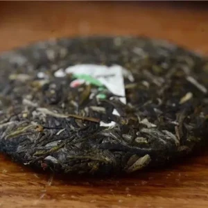 Чай Шен пуер 100г 2016р Хун'юньюань лелека від Сягуань Xiaguan Huihuituo №3