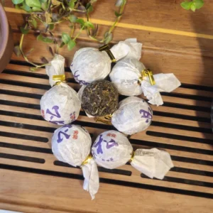 Чай Шен пуер 8г 2022року зі старого дерева перлина дракону з Юньнань, ваговий 1кг №1