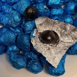 Смола з квітів білої квасолі по 0.5г кульки у блакитній фользі, ваговий 1кг №1