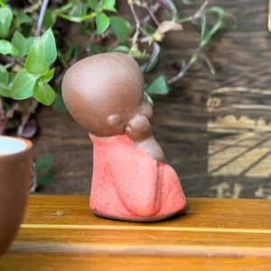 Чайна фігурка монах тихий споглядач, з ісинської глини №3