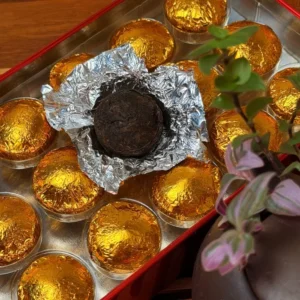 Подарунковий набір пуеру 75г 2024року – Золота колекція, Сяо То у жестяній коробці №2