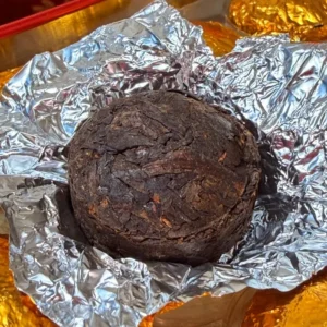 Подарунковий набір пуеру 75г 2024року – Золота колекція, Сяо То у жестяній коробці №3