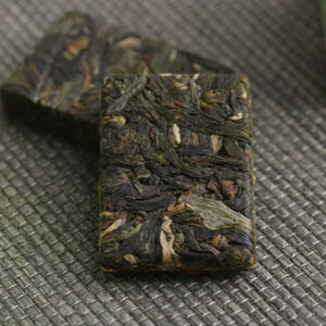 Чай Шен пуер 20г зі старого дерева Сяо То в зеленій фользі, ваговий 1кг №5